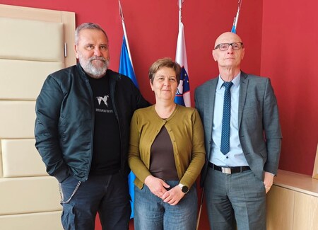 Podpis pogodbe za Partizana